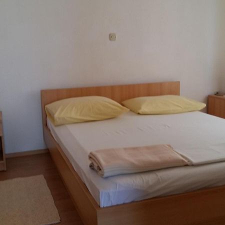 Apartmani Ivanka Makarska Exterior photo